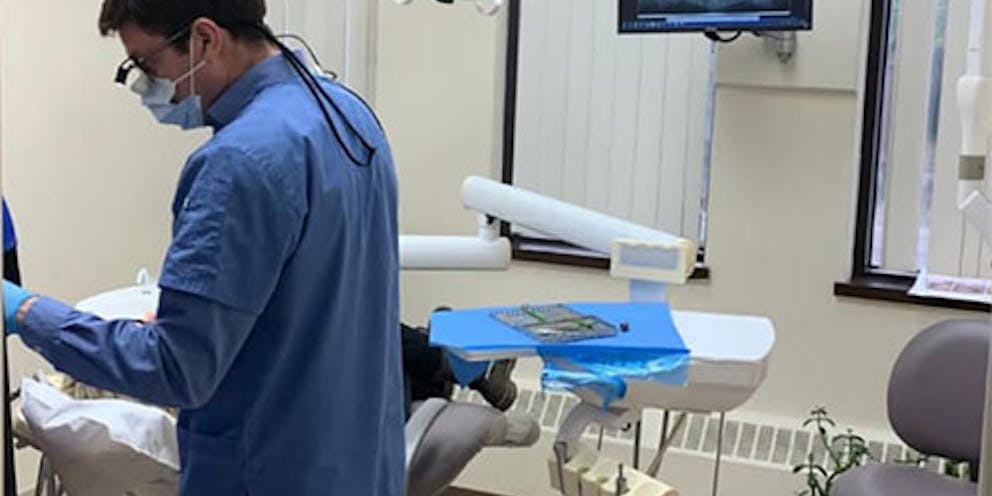 3D Smile Dental Clinic (Dr. Kirill Khromov)