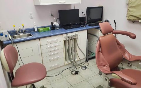 Image of University Shops Dental Clinic clinic - Dental Clinic Directory