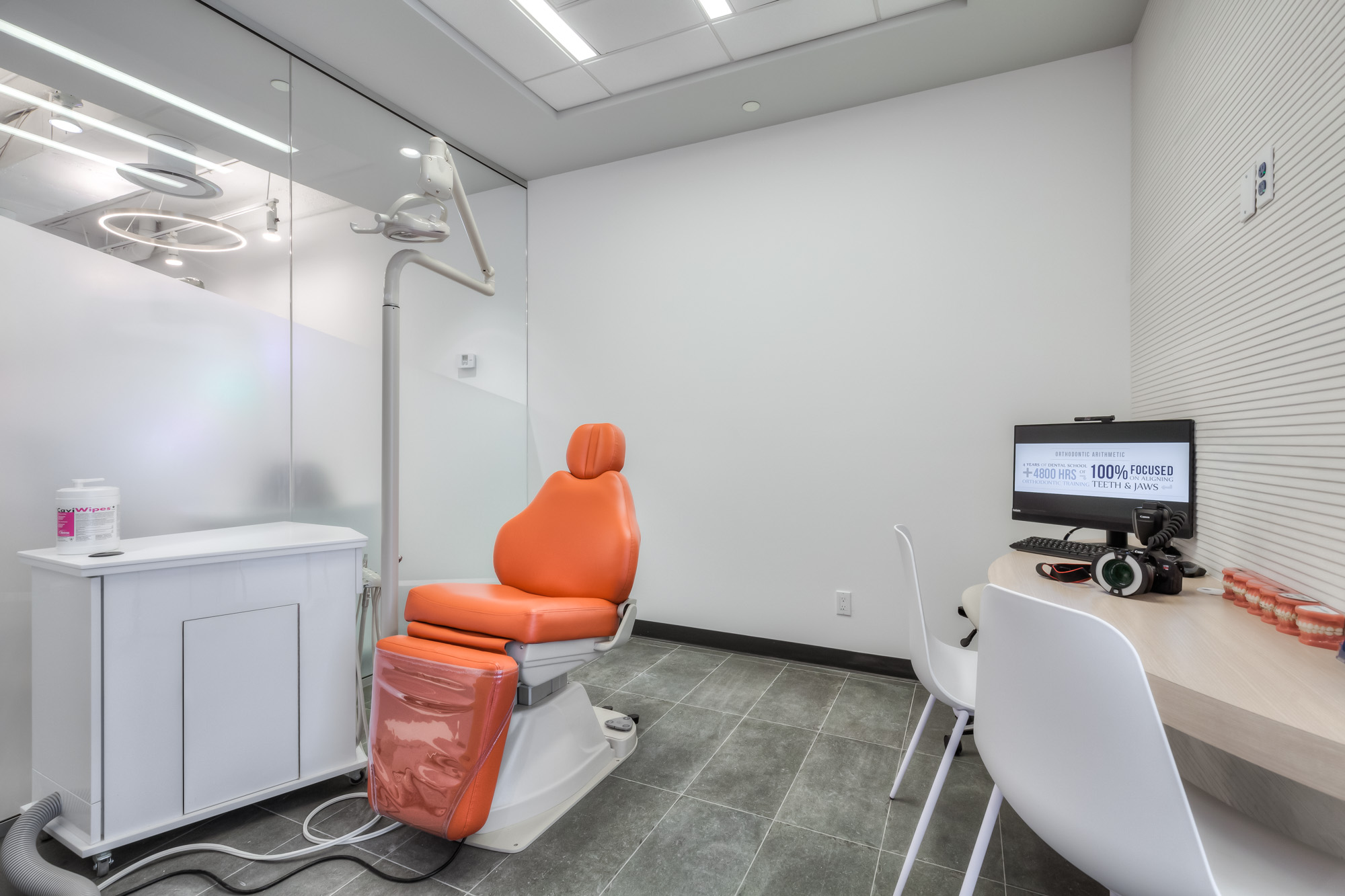 Image of Orthodontics on Queen clinic - Dental Clinic Directory
