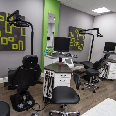 Image of Etobicoke Orthodontics & Oral Surgery clinic - Dental Clinic Directory