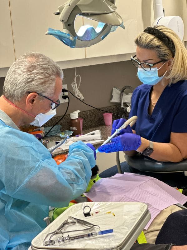 Image of Emergency Dental Office clinic - Dental Clinic Directory
