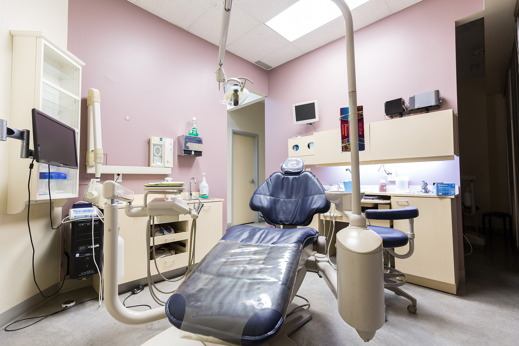 Image of MetroSquare Dental Clinic clinic - Dental Clinic Directory