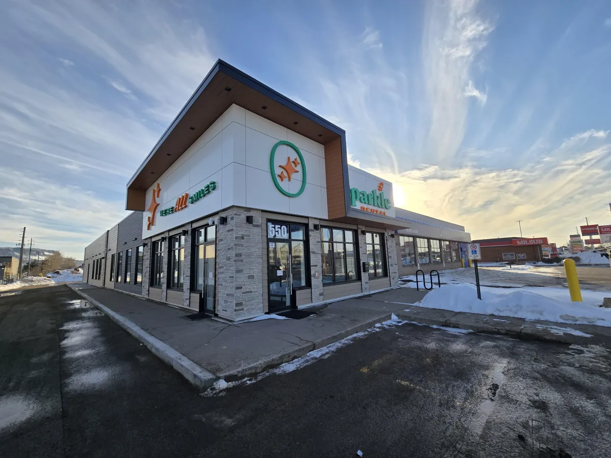 Sparkle Dental (formerly Kowsari Dental) | Dentist in Thunder Bay
