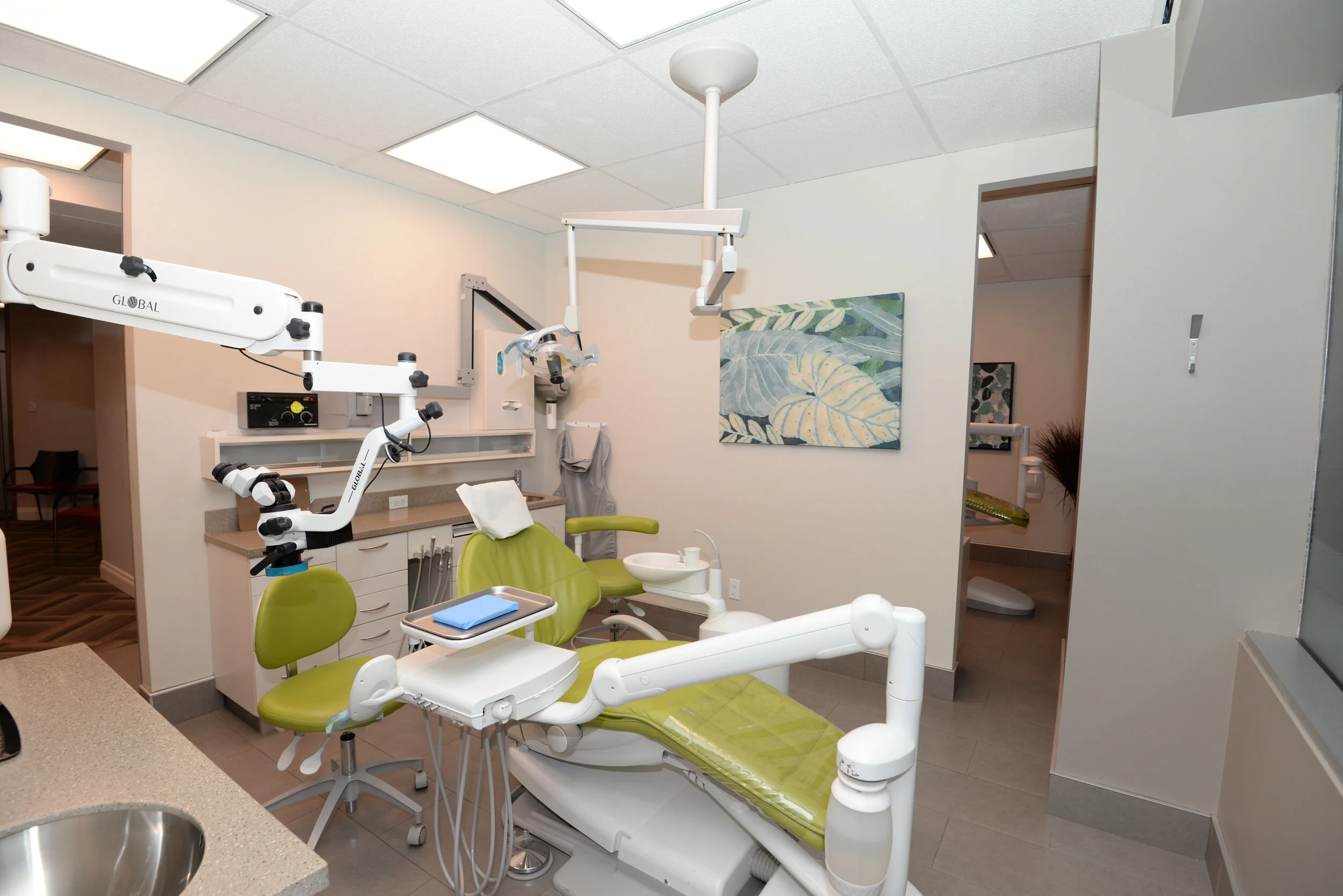 Image of Uptown Endodontics clinic - Dental Clinic Directory