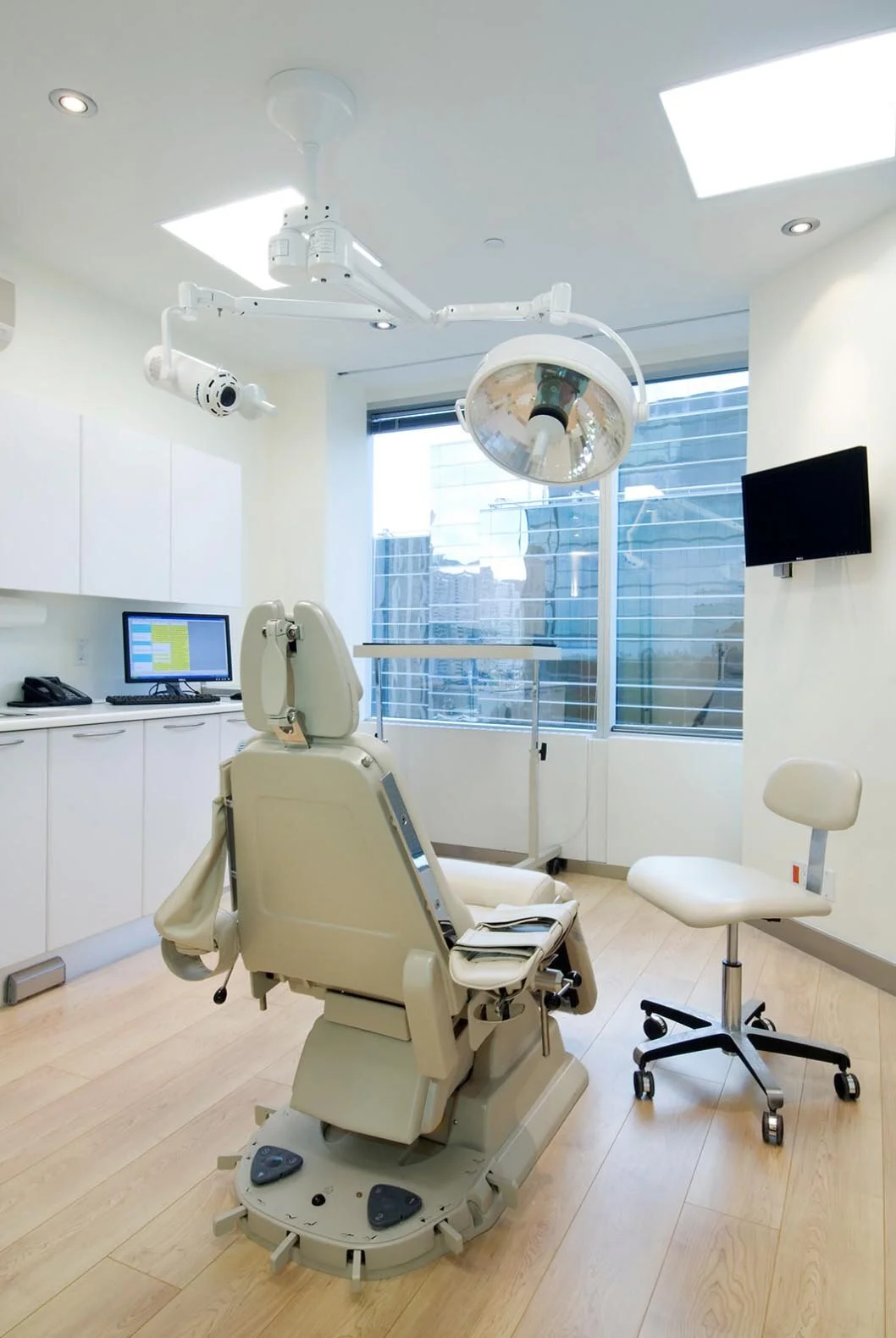 Image of North York Oral Maxillofacial Surgery Centre clinic - Dental Clinic Directory