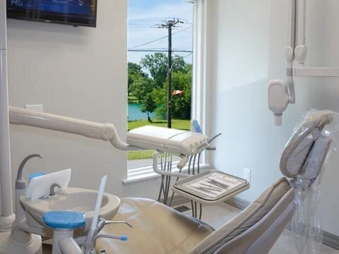 Image of Creekside Family Dental Care - Dr. Elke Krach clinic - Dental Clinic Directory