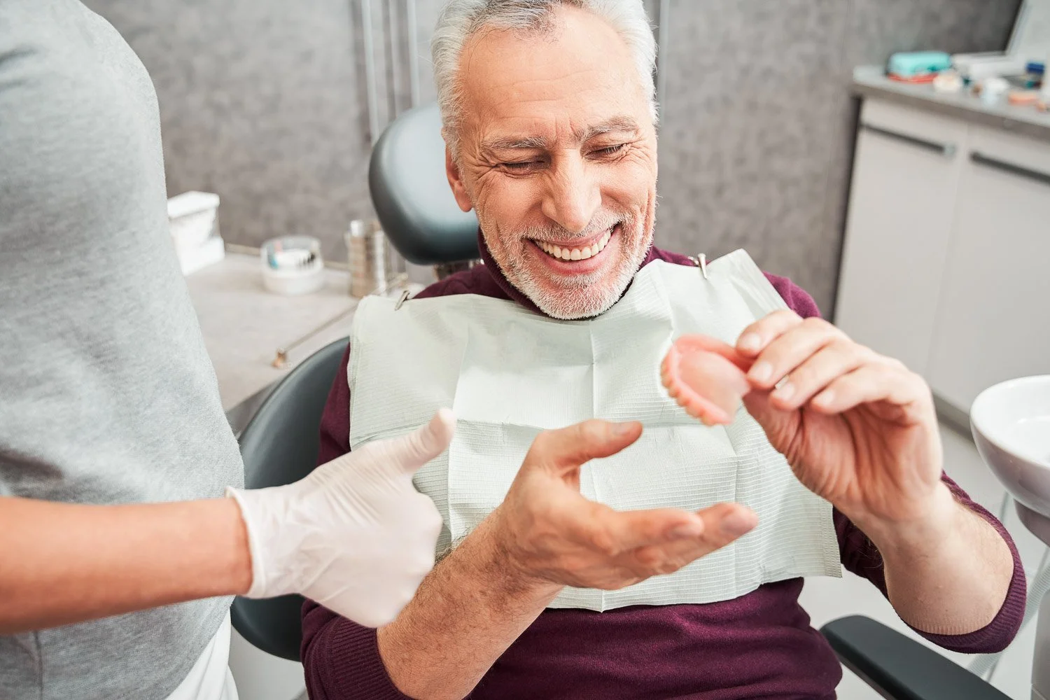 Image of River Road Family Dental clinic - Dental Clinic Directory