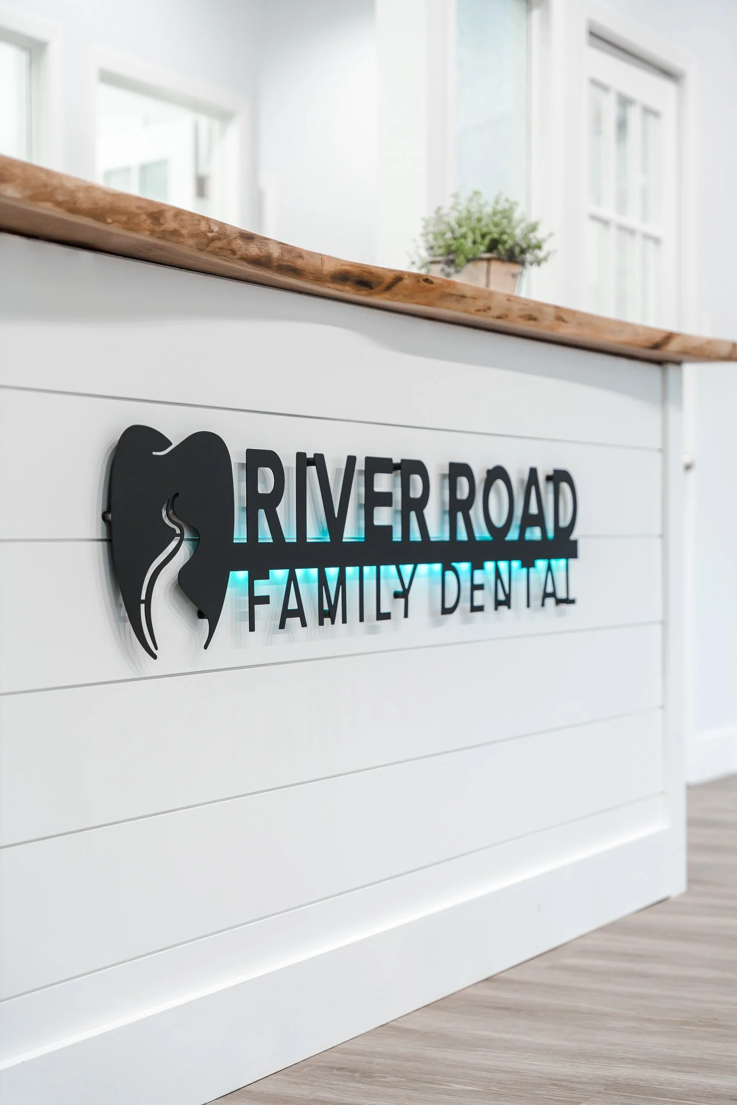 Image of River Road Family Dental clinic - Dental Clinic Directory