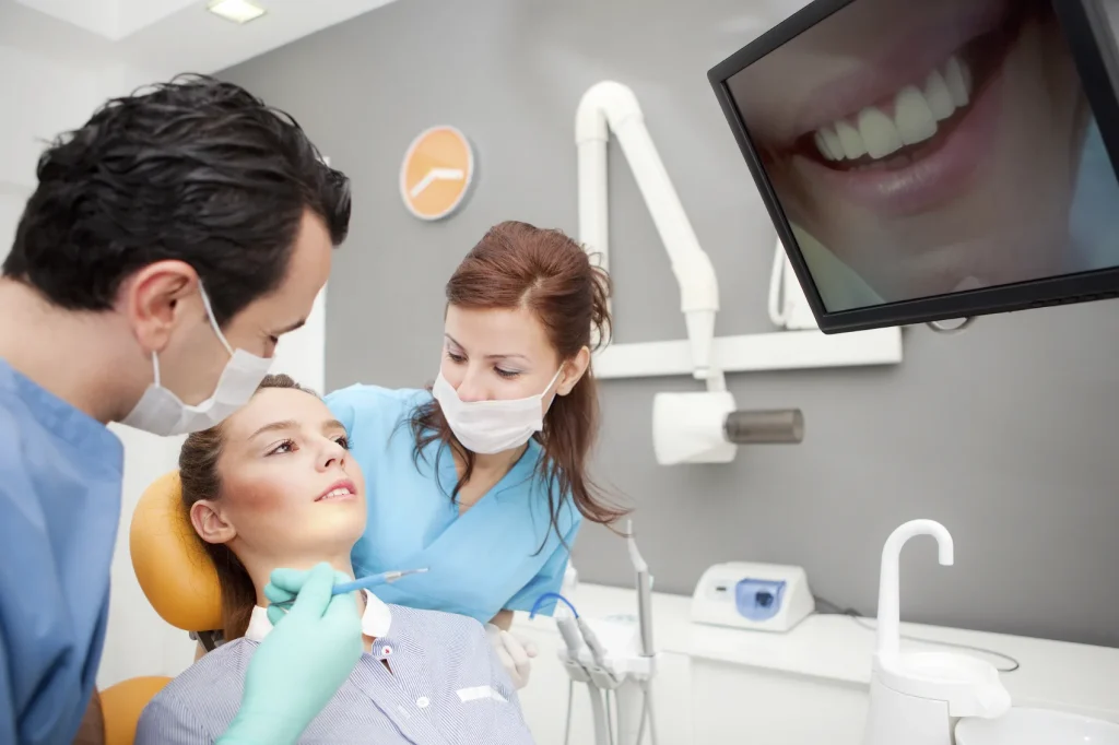 Image of Dr. Muyal & Associates clinic - Dental Clinic Directory