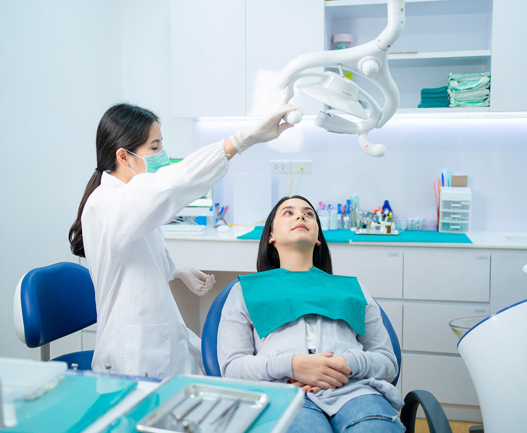 Image of Dr. Hajir Farahmand - Oak Ridges North Dental Clinic clinic - Dental Clinic Directory