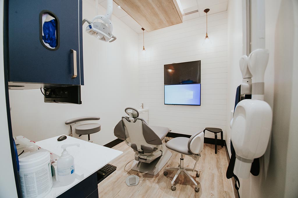Image of Smiling Dental clinic - Dental Clinic Directory