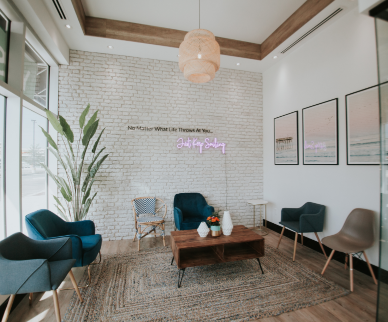 Image of Smiling Dental clinic - Dental Clinic Directory