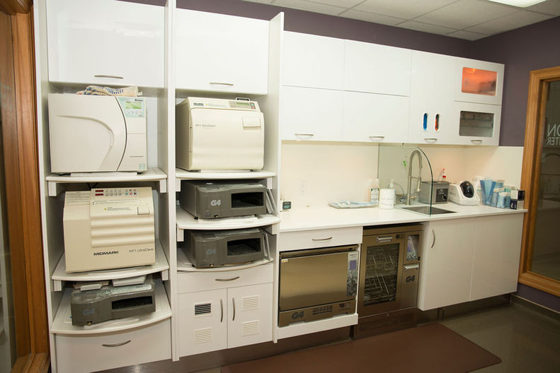 Image of Strathroy Dental Centre clinic - Dental Clinic Directory