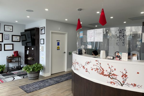 Image of Uptown Dentistry at Lake clinic - Dental Clinic Directory