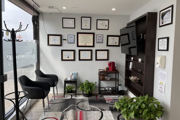 Image of Uptown Dentistry at Lake clinic - Dental Clinic Directory