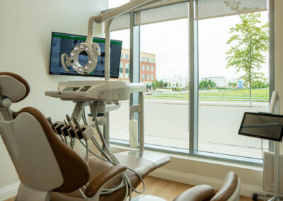 Image of Uptown Oakville Dentistry clinic - Dental Clinic Directory