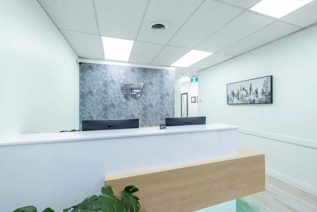 ALBLOOR DENTAL