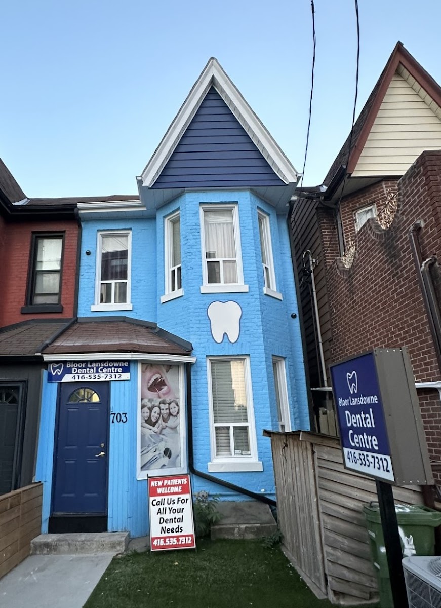 Image of Bloor Lansdowne Dental Centre clinic - Dental Clinic Directory