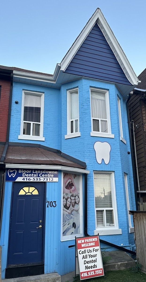 Image of Bloor Lansdowne Dental Centre clinic - Dental Clinic Directory