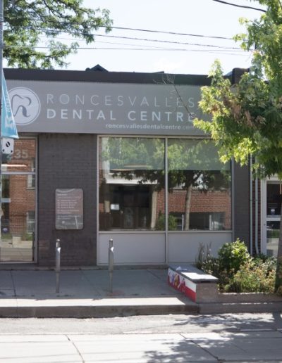 Image of Roncesvalles Dental Centre clinic - Dental Clinic Directory