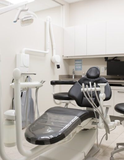 Image of Roncesvalles Dental Centre clinic - Dental Clinic Directory