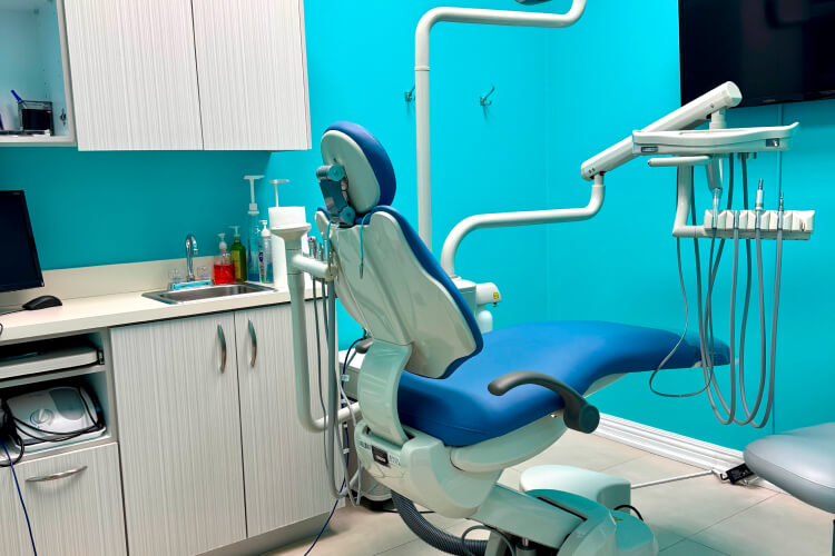 Image of Steeles Weston Family Dental North York clinic - Dental Clinic Directory